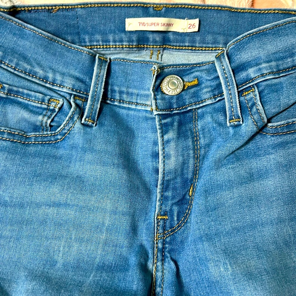 Levi’s 710 Super Skinny Size 26